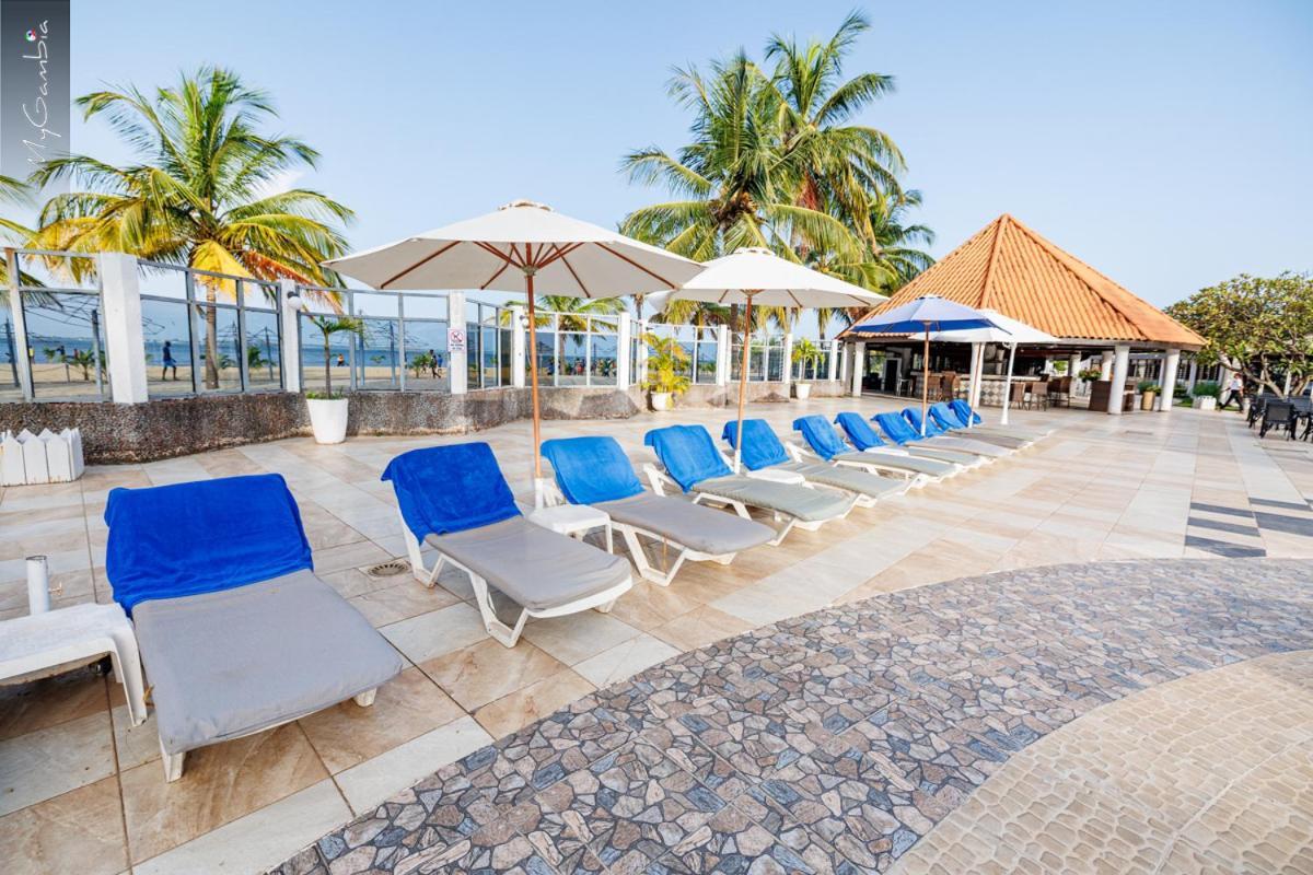 Assaraya Atlantic Hotel Banjul Exterior photo