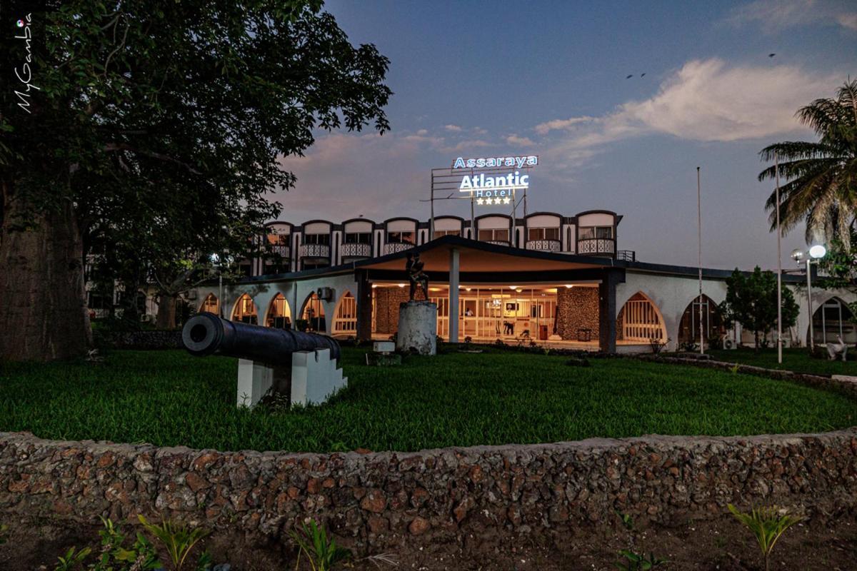 Assaraya Atlantic Hotel Banjul Exterior photo